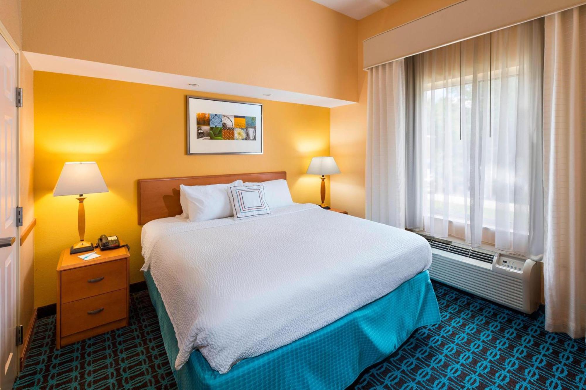 Fairfield Inn & Suites Marianna Bagian luar foto