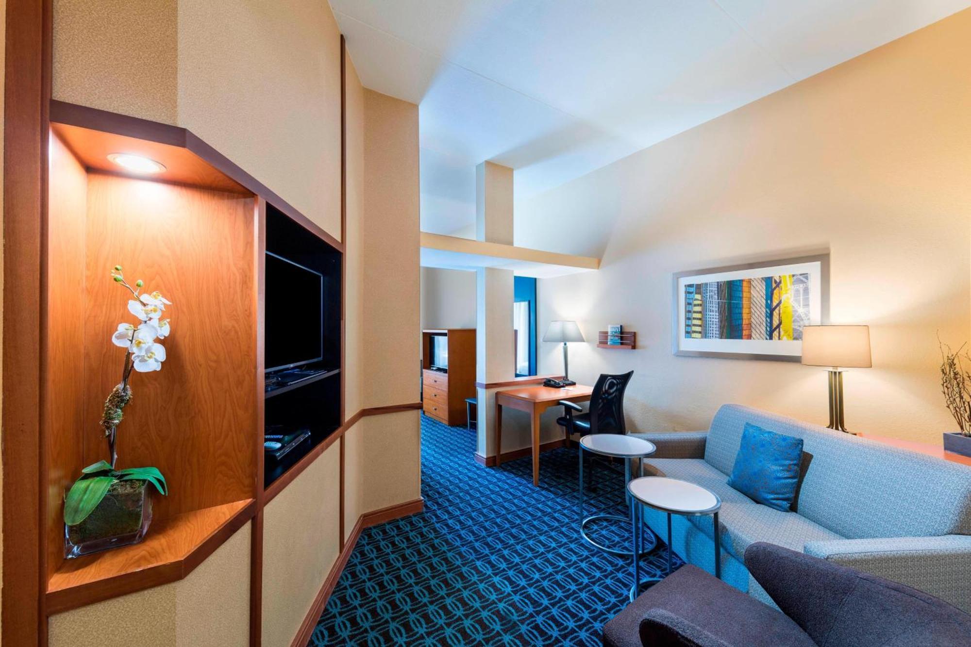 Fairfield Inn & Suites Marianna Bagian luar foto