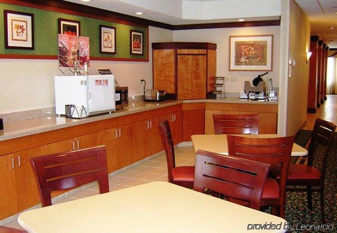 Fairfield Inn & Suites Marianna Bagian luar foto